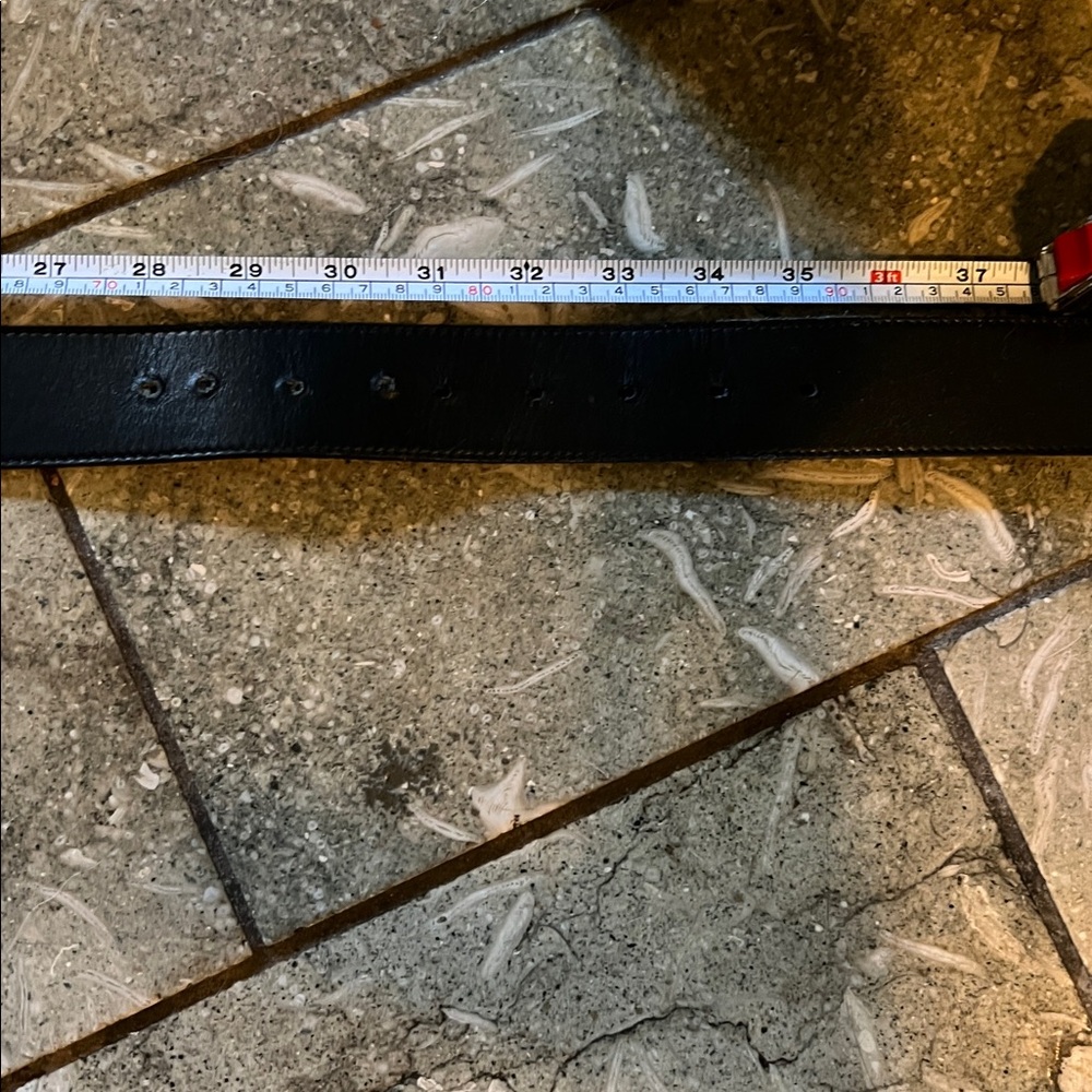 Gucci Marmot Black Leather Belt - Picture 14 of 14